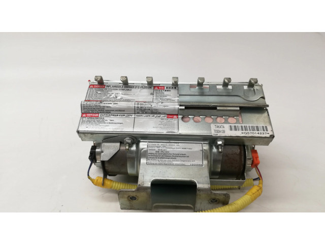 Подушка безопасности пассажира 7030A139 Mitsubishi Pajero