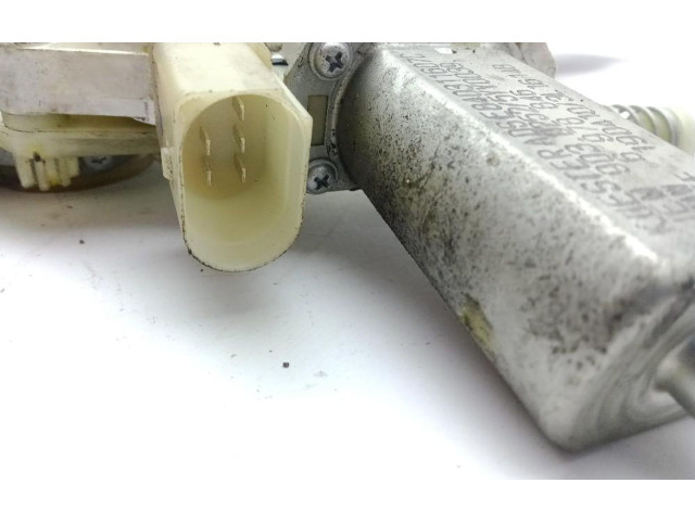 Масляный насос   90302525YY0039  BMW 1 E82 E88 