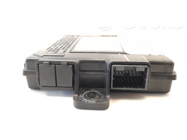 Блок управления P68411099AA   Jeep Compass