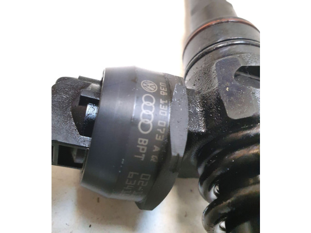 Форсунка 038130073AQ    Audi A3 S3 8P  BKC,BLS,BXE 