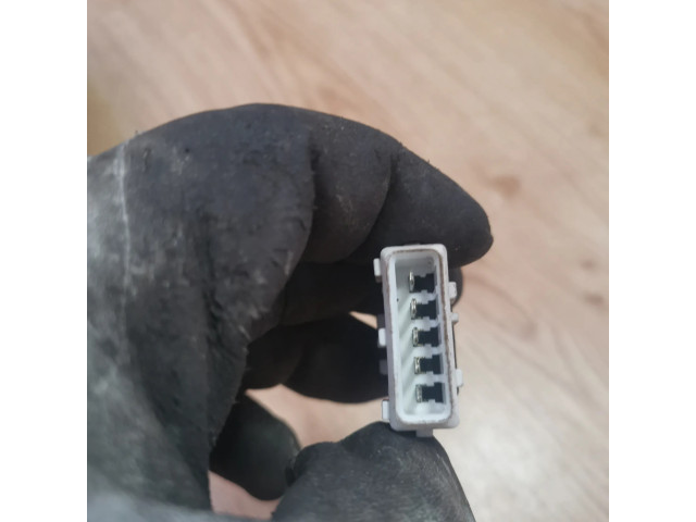 Zpětné zrcátko pravé Citroen Berlingo 2004