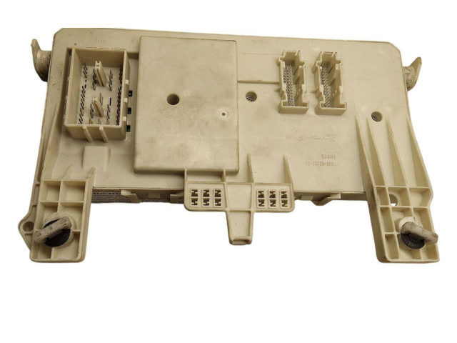 Блок предохранителей 31268178, 31254903   Volvo V50    