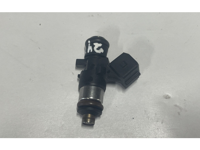 Форсунка 8200292590, H82292589    Renault Clio IV  D4F 740 