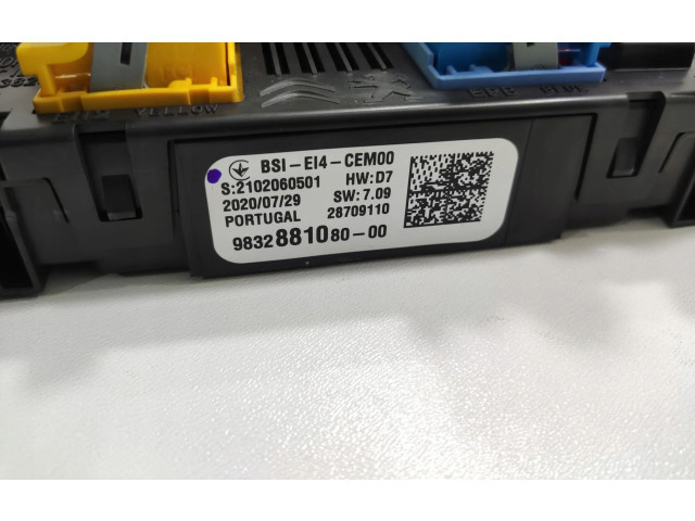 Pojistková skříňka Řídící jednotka BSM 9832881080 Opel Corsa F 2021