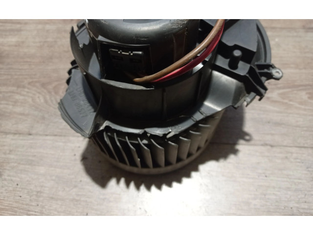 Вентилятор печки    28417, 86577   Volvo XC90