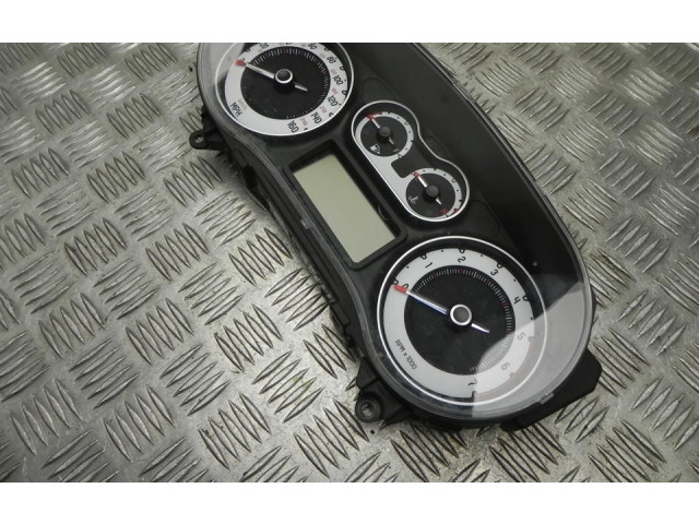 Панель приборов 51975136 Fiat 500L