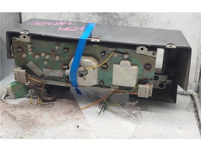 Přístrojová deska Nissan Serena 1999 2481069906, 2481069906