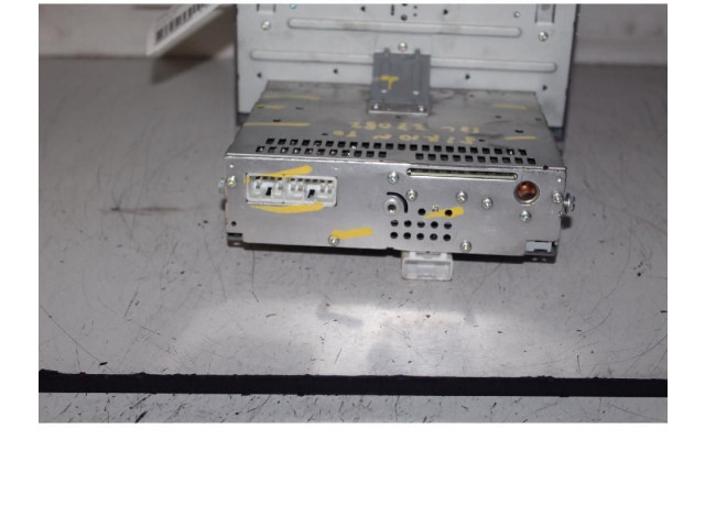 Радио/ проигрыватель CD/DVD / навигация Daihatsu Sirion