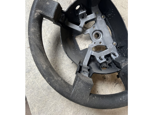 Volant Mitsubishi Space Star 2003