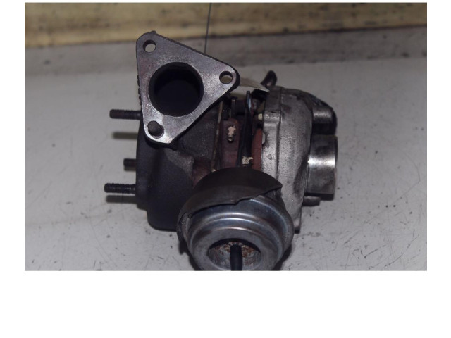 Turbodmychadlo Турбина Volkswagen PASSAT B5.5 AVB