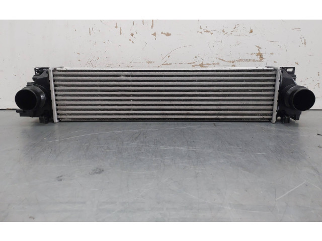 Интеркулер 31686408 Volvo XC40