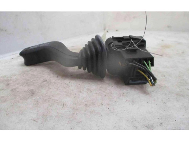 Pojistková skříňka Ручка стеклоочистителей 3731083E10, 3731083E10 Suzuki Ignis 2003