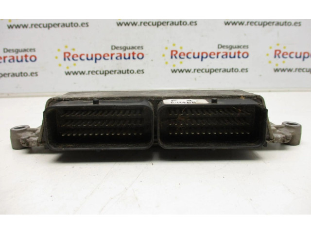 Блок управления двигателем Блок управления 5WY5968C Chevrolet Astra