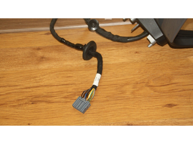 Зеркало электрическое Volvo XC40 - года