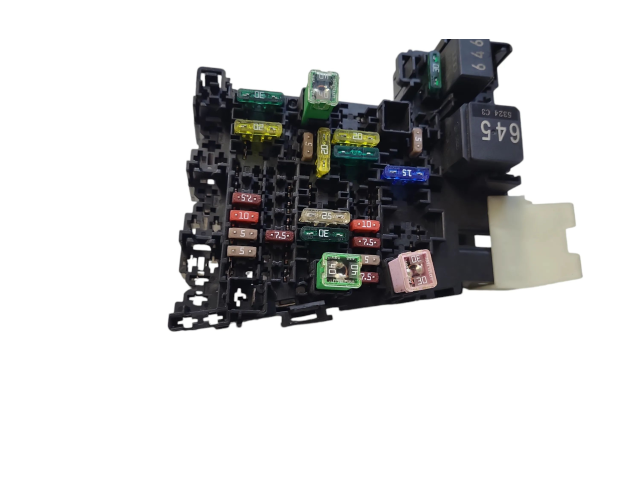 Блок предохранителей 5Q0937615C Skoda Superb B8 (3V)