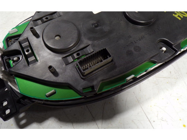 Панель приборов 248106897R, 248102645R Dacia Logan II