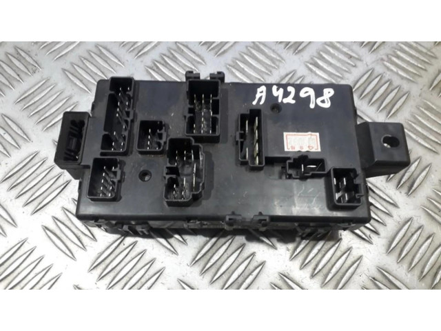 Блок предохранителей Daihatsu Terios