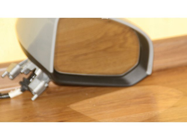 Зеркало электрическое Volvo XC40 - года