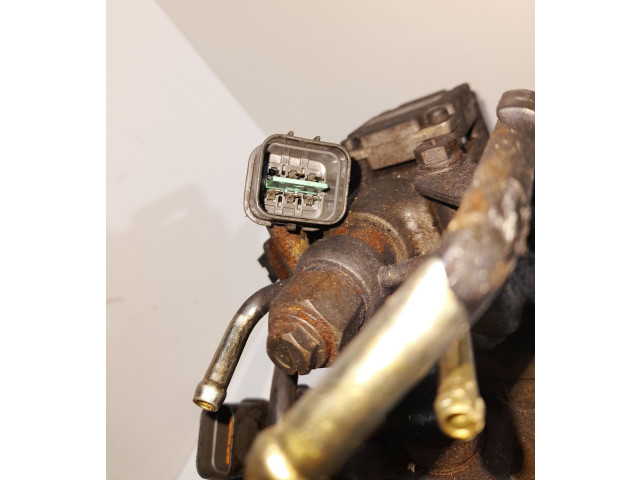 Топливный насос MR577077, 1047003051 Mitsubishi L200