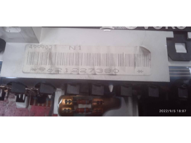 Přístrojová deska  Citroen Berlingo 1996 9621227380  