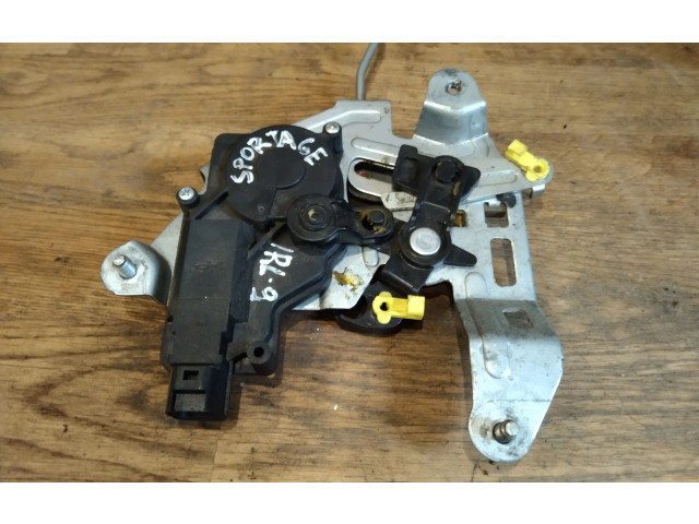 Zámek zadních dveří KIA Sportage 2008