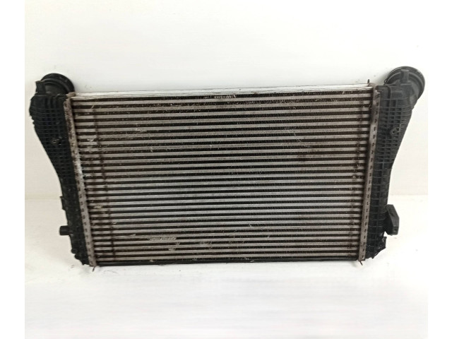 Интеркулер  1K0145803T, 3C0145805F   Volkswagen Touran I 