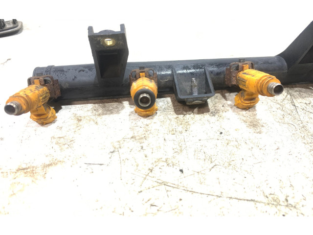 Топливная рампа 9654592680   Citroen Nemo  