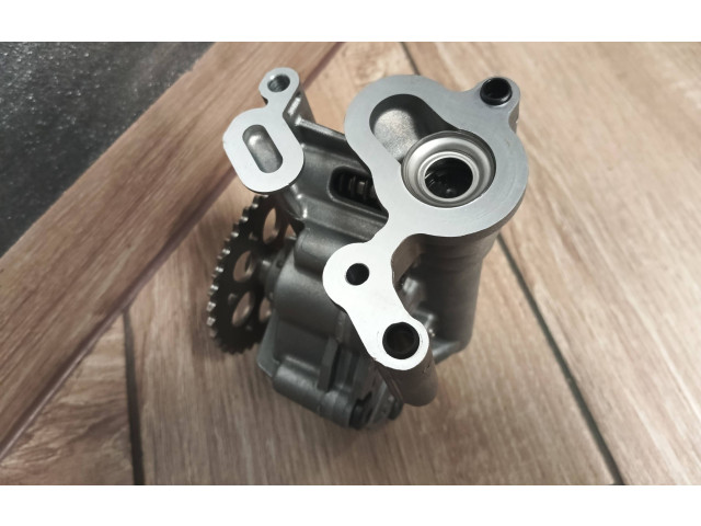 Čerpadlo oleje 06M115103 Audi Q7 4M