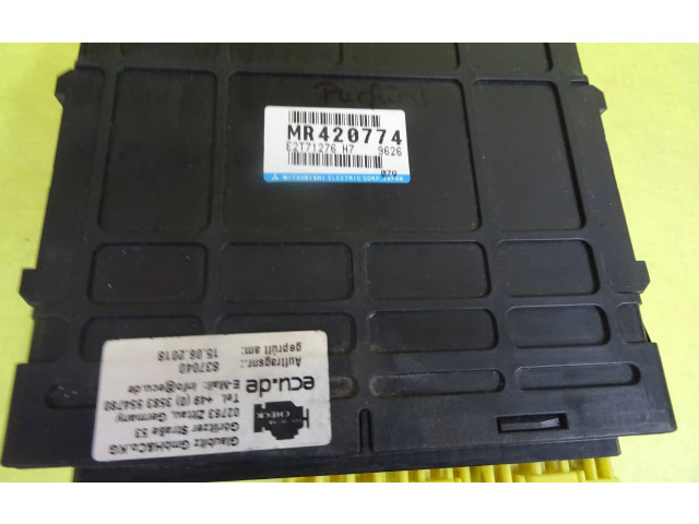 Блок подушек безопасности MD420774, E2T71276   Mitsubishi Space Star