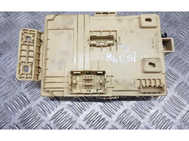 Блок предохранителей 91950J7760 KIA Ceed