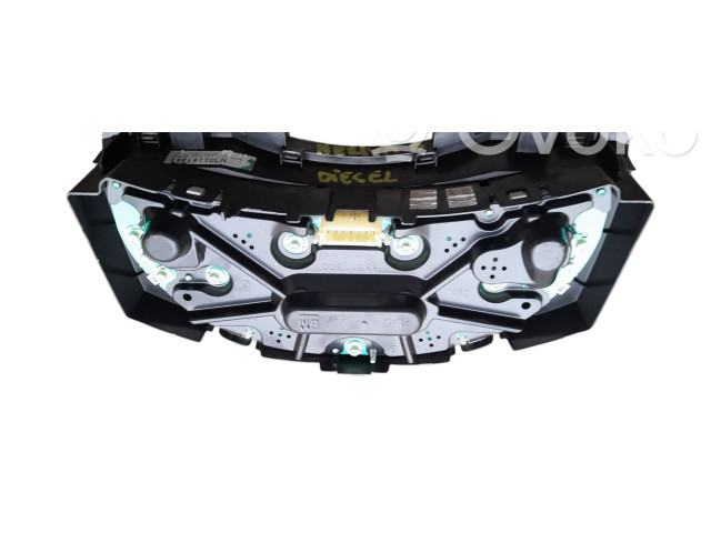 Панель приборов 13214770LN, 110080162038 Opel Meriva A