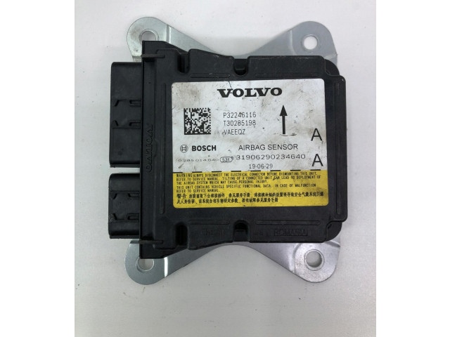 Блок подушек безопасности Volvo XC40