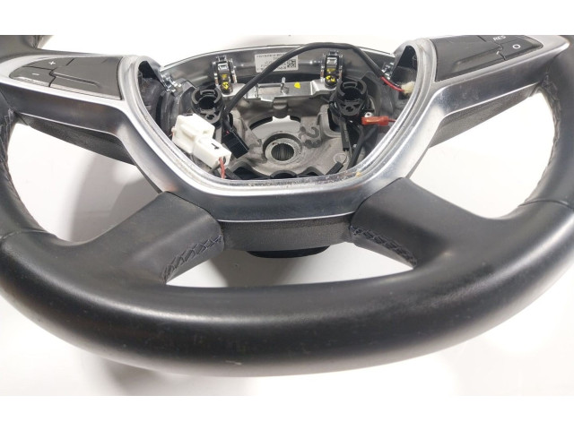 Руль Dacia Duster II 2017 - 2024 года 484000872R, 484000872R