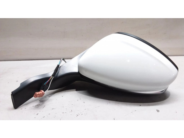 Зеркало электрическое левое Peugeot 208 2012-2019 года