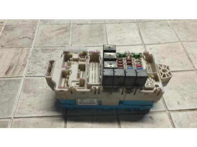 Блок предохранителей 1MR587655, 21395B08DCFB Mitsubishi Grandis