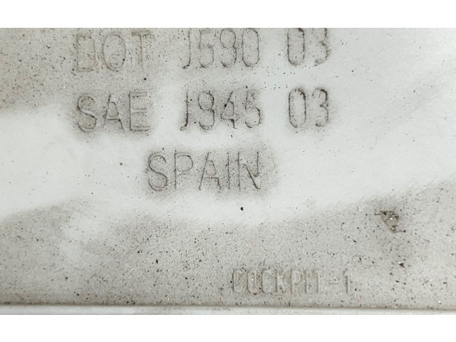 Блок предохранителей DQT159003, SAE194503   Volvo V50       