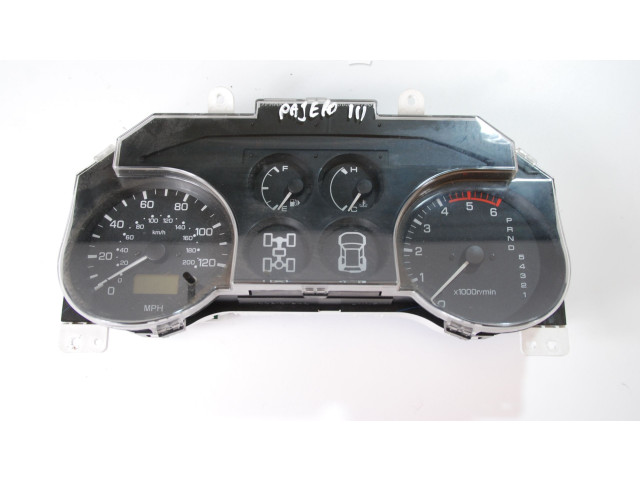 Přístrojová deska Mitsubishi Pajero 2004 MR951140, MR951140DID