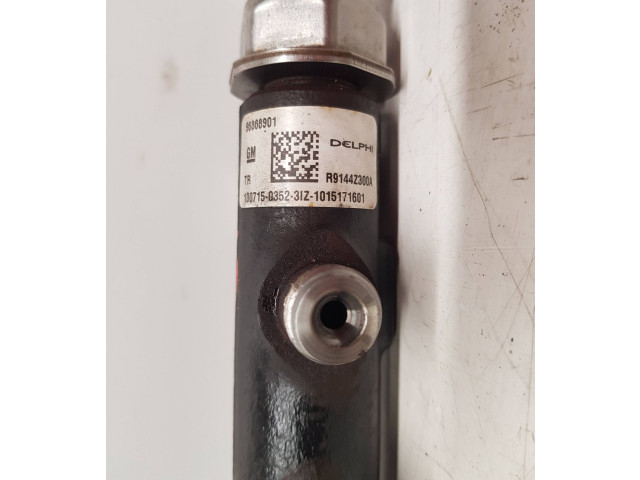 Топливная рампа 96868901, 1007150352   Chevrolet Orlando  