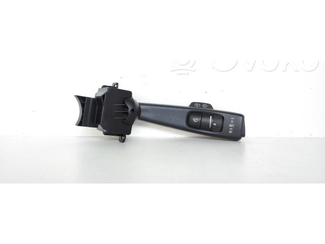 Ручка стеклоочистителей 17D770   Volvo C30