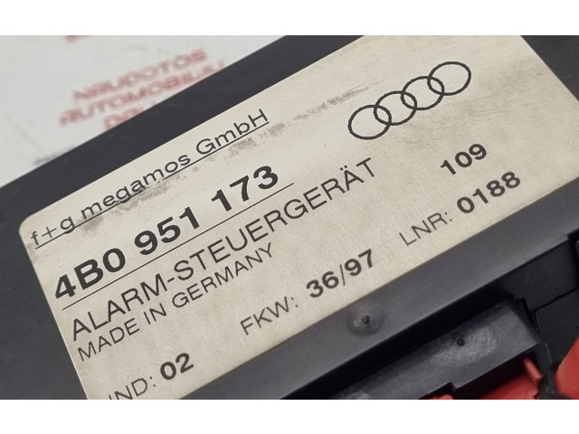 Блок управления сигнализации    4B0951173   Audi A6 S6 C5 4B