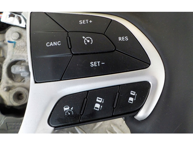 Руль Jeep Grand Cherokee 2010 - 2021 года