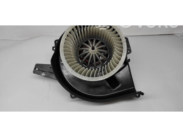 Вентилятор печки 6Q1819015J Audi A1