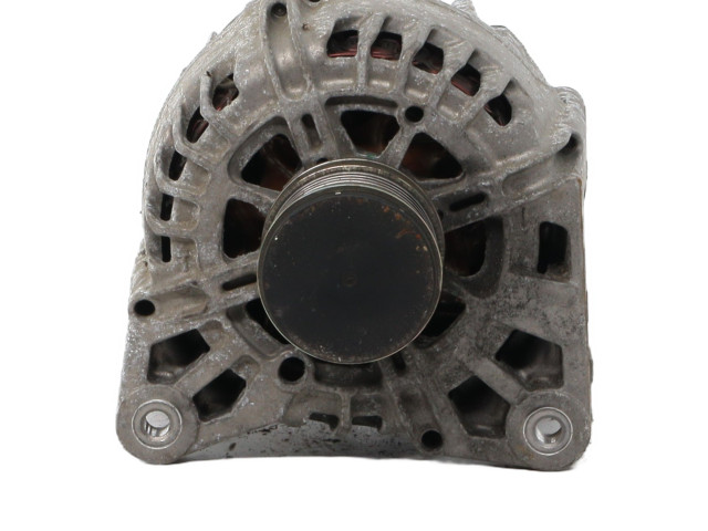 Генератор 8200667608, 8200667608   Dacia Duster      