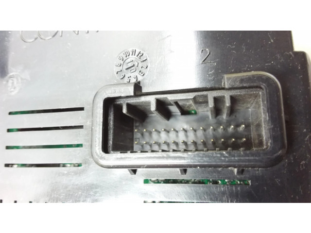 Блок комфорта 8201054129, 19759141   Renault Clio III   