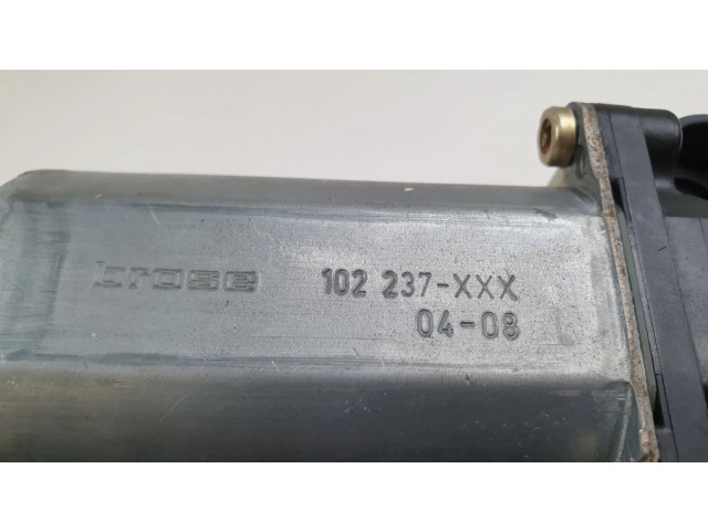 Задний двигатель механизма для подъема окон