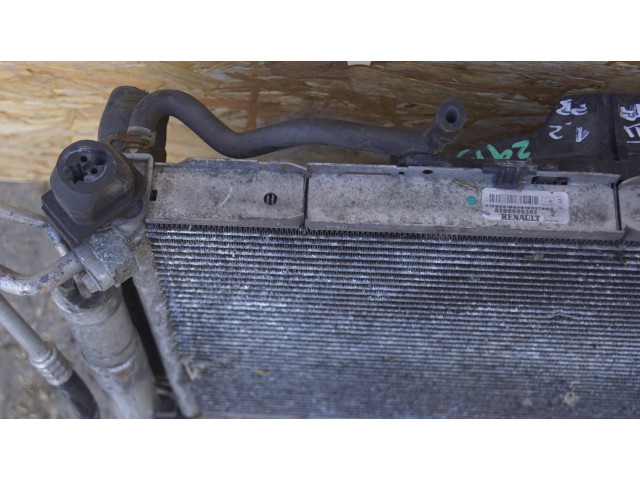 Комплект радиатора    Renault  Clio III  2005 - 2012 года