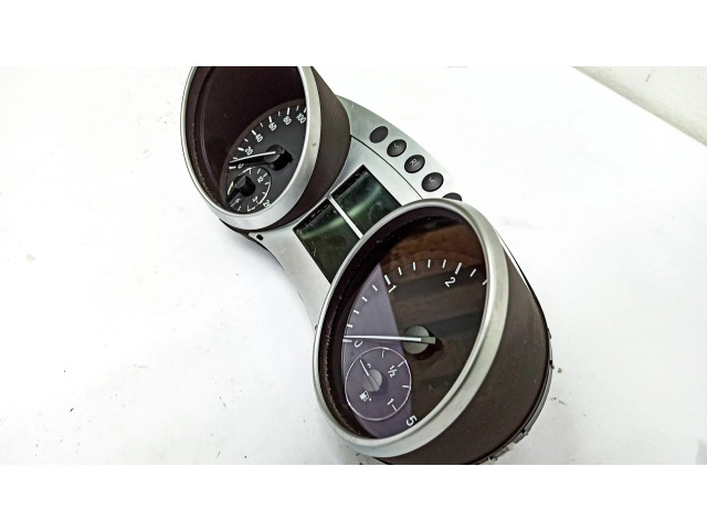 Přístrojová deska Mercedes-Benz R W251 2008 A2514405211, A2C53280905