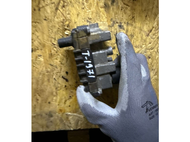 Turbodmychadlo Турбина 6NW008412   Audi A8 S8 D3 4E   BVJ