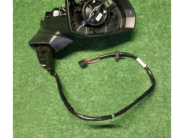 Зеркало электрическое Audi Q5 SQ5 2017 - года