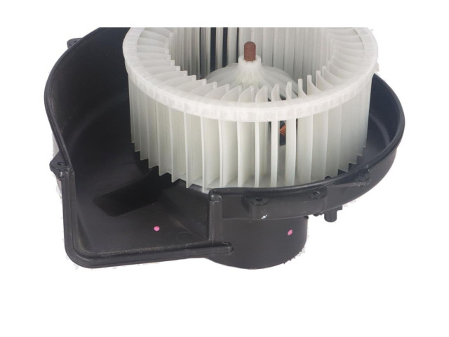 Вентилятор печки 6R1819015A Skoda Fabia Mk3 (NJ)